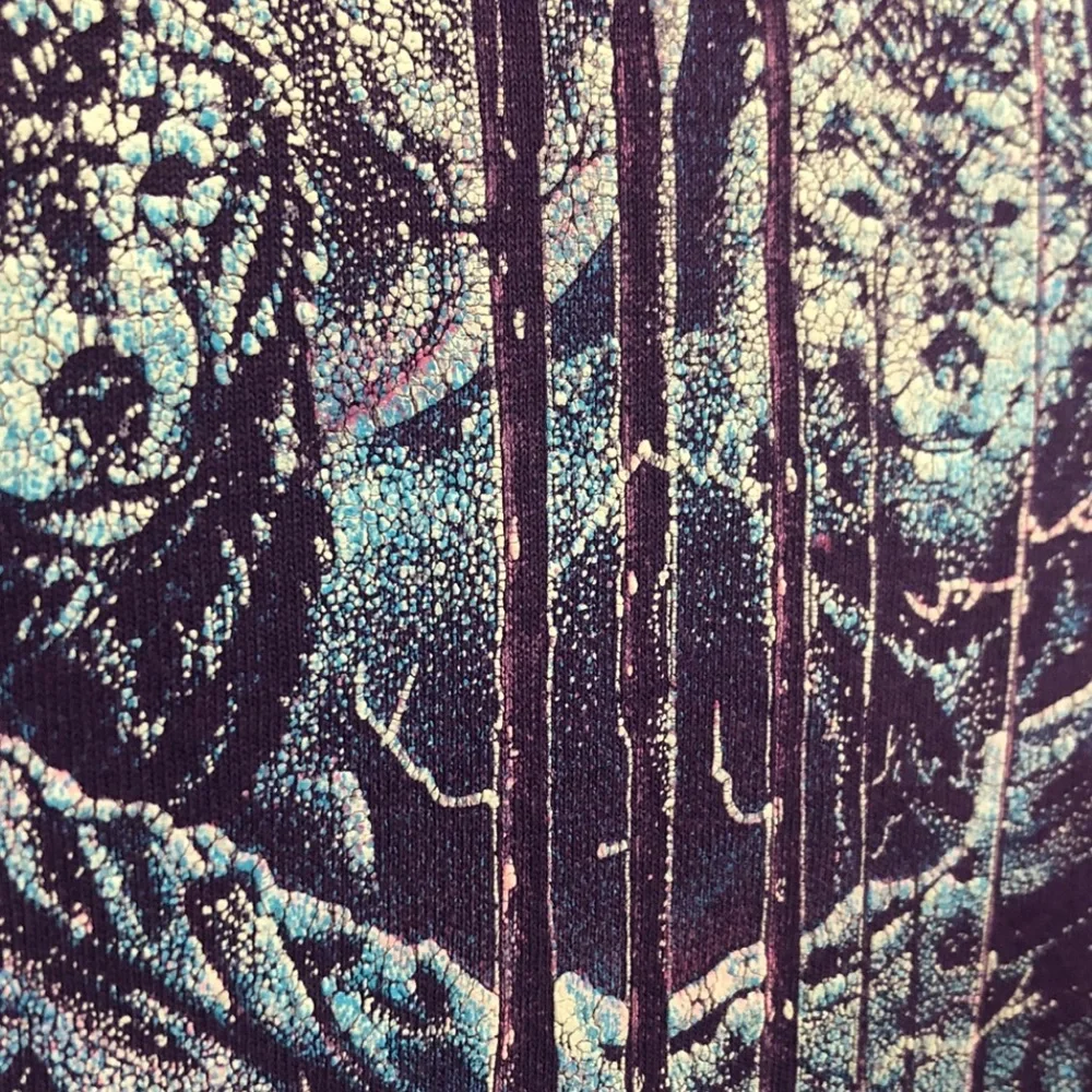 Vintage Wolf Pack Purple Graphic T- Shirt
